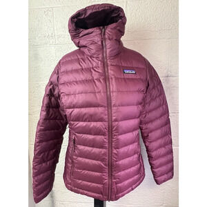 Patagonia Women's Burgundy Down Puffer Hoody Style Size Small